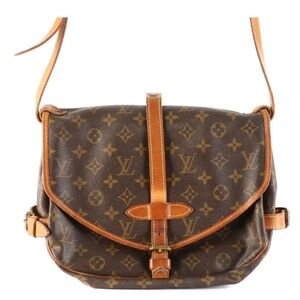 Louis Vuitton Saumur 30 in Monogram Canvas and Vachetta Leather